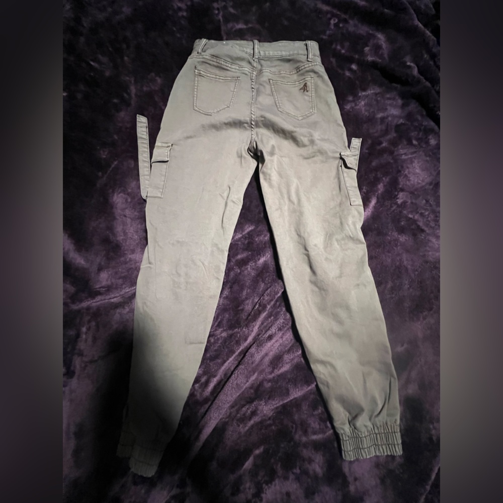 Cargo pants